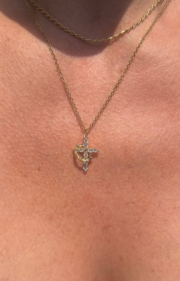 👑Crowned in Faith Cross Necklace (Gold & Silver)