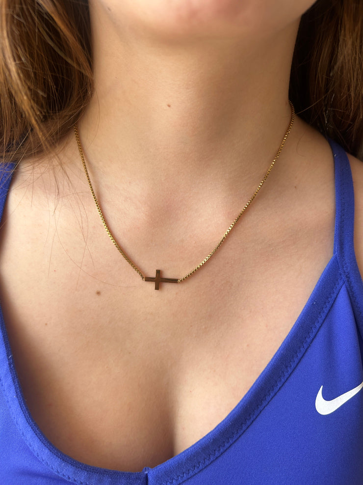 💖 PureGrace™ Cross Necklace (Gold & Silver)
